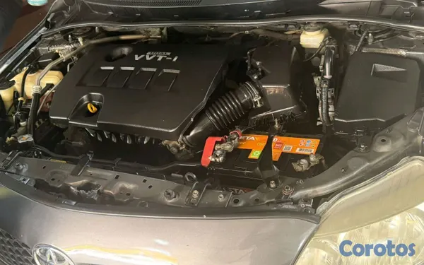 2010 Toyota Corolla — foto 5 / 7