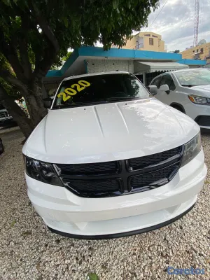 2020 Dodge JOURNEY SE