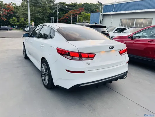 2020 Kia K-5 — foto 4 / 10