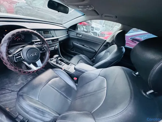 2020 Kia K-5 — foto 8 / 10