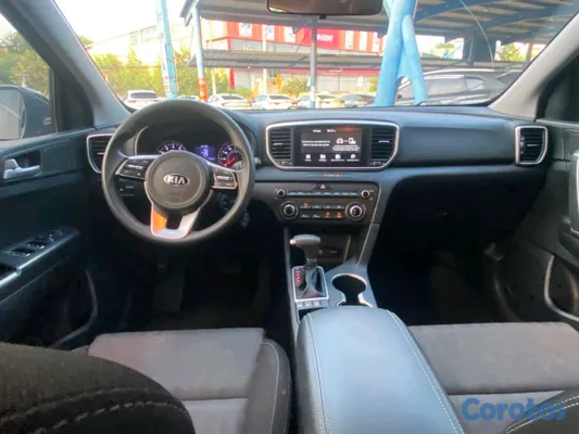 2020 Kia Sportage — foto 6 / 9