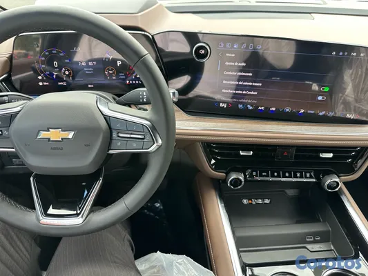 2026 Chevrolet Tahoe — foto 12 / 13