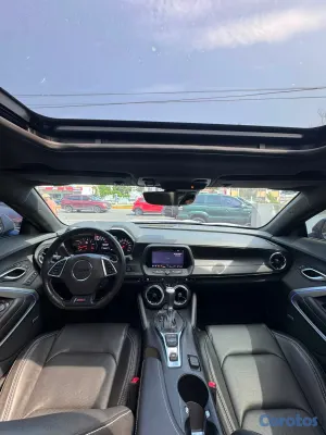 2023 Chevrolet Camaro — foto 4 / 12