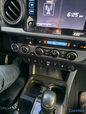 2018 Toyota Tacoma — foto 10 / 13