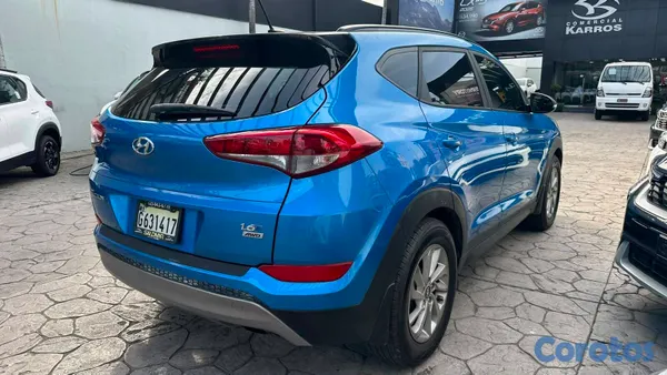 2017 Hyundai Tucson — foto 8 / 11