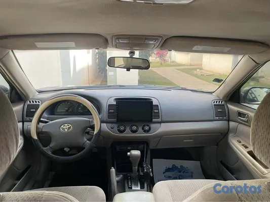 2002 Toyota Camry — foto 5 / 11