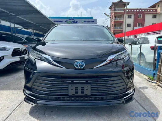 2022 Toyota Sienna — foto 4 / 10