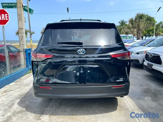 2022 Toyota Sienna — foto 5 / 10