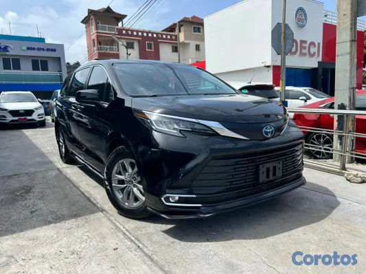 2022 Toyota Sienna — foto 6 / 10