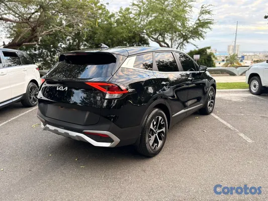 2023 Kia Sportage — foto 3 / 7