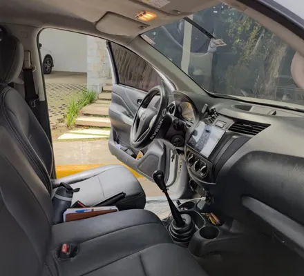 2018 Nissan Frontier — foto 4 / 4