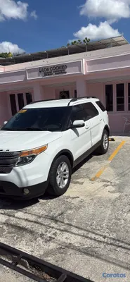 2015 Ford Explorer — foto 2 / 7