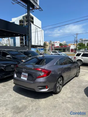 2017 Honda Civic — foto 7 / 11