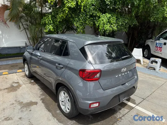 2023 Hyundai Venue — foto 9 / 10