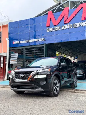 2023 Nissan Rogue — foto 3 / 6