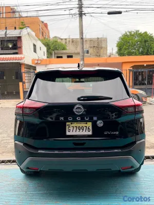 2023 Nissan Rogue — foto 5 / 6