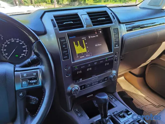 2015 Lexus Gx — foto 6 / 8