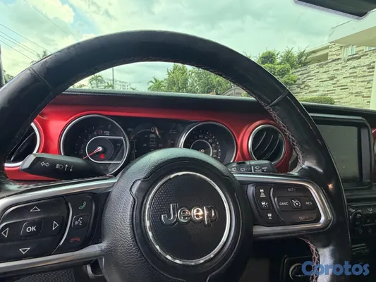 2019 Jeep Rubicon — foto 7 / 8