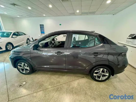 2026 Hyundai Grand I 10 — foto 2 / 10