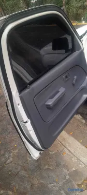 1999 Toyota Hilux — foto 6 / 8