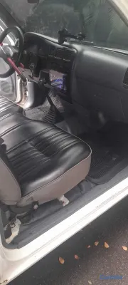 1999 Toyota Hilux — foto 7 / 8