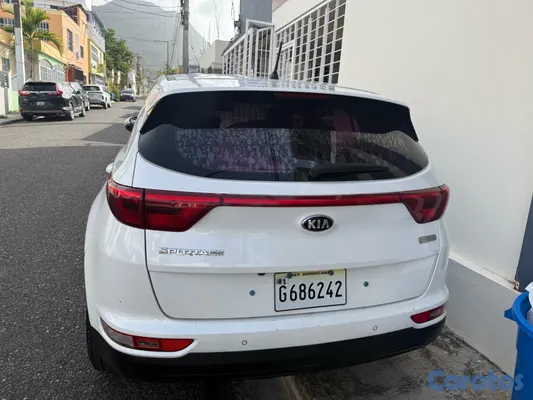 2017 Kia Sportage — foto 2 / 10