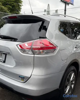 2017 Nissan X-Trail — foto 3 / 9