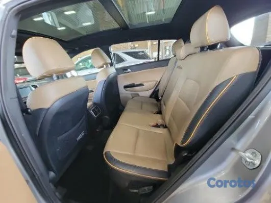 2019 Kia Sportage — foto 7 / 10