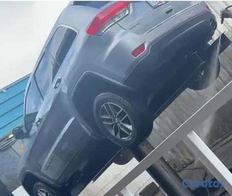 2018 Jeep Grand Cherokee — foto 5 / 6