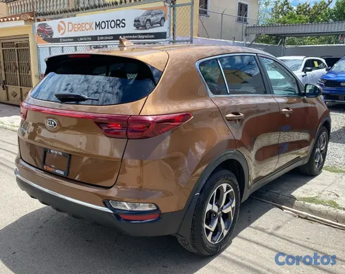2020 Kia Sportage — foto 4 / 10