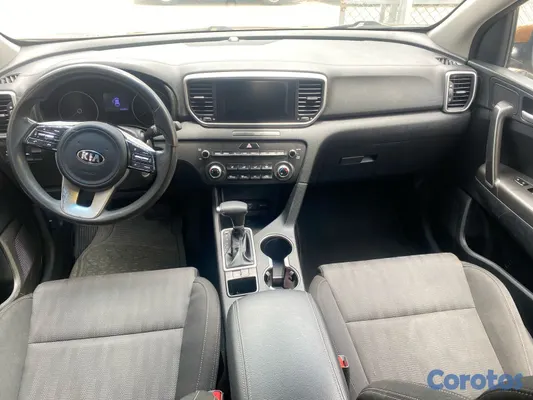 2020 Kia Sportage — foto 6 / 10