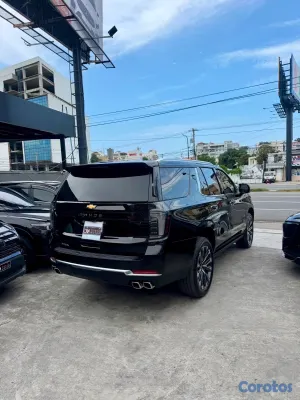 2025 Chevrolet Tahoe — foto 6 / 14