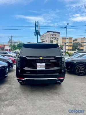2025 Chevrolet Tahoe — foto 7 / 14