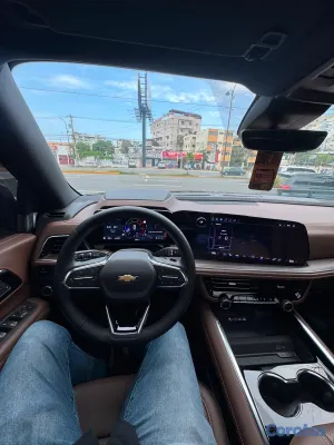 2025 Chevrolet Tahoe — foto 10 / 14