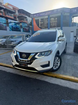 2019 Nissan Rogue — foto 2 / 11