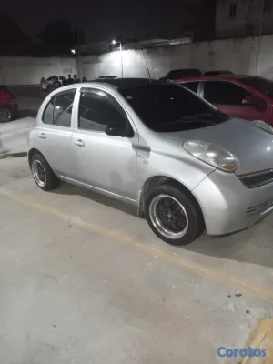2010 Nissan March