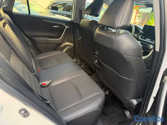 2023 Toyota Rav-4 — foto 8 / 9