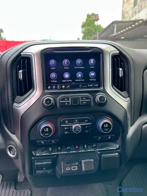 2020 Chevrolet Silverado — foto 14 / 15