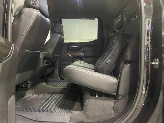2021 Chevrolet Silverado — foto 7 / 9