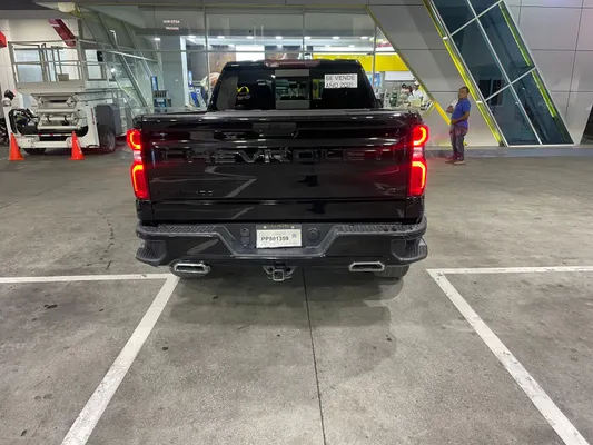 2021 Chevrolet Silverado — foto 9 / 9
