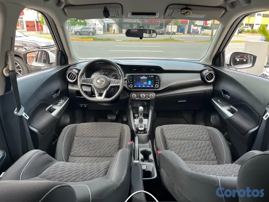 2022 Nissan Kicks — foto 4 / 10