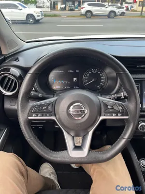 2022 Nissan Kicks — foto 10 / 10