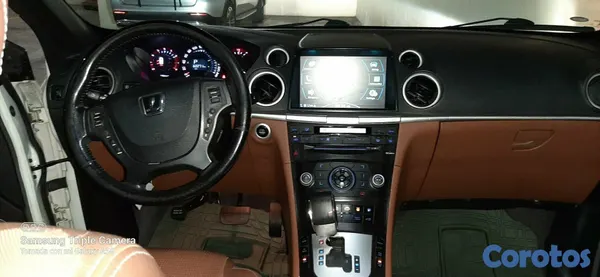 2012 Luxgen Suv — foto 5 / 10