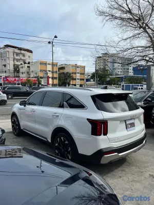 2024 Kia Sorento — foto 7 / 11