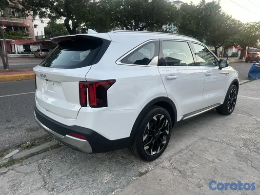 2026 Kia Sorento — foto 6 / 11