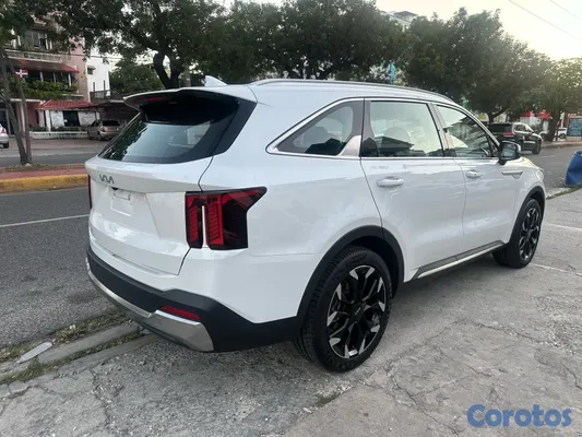2026 Kia Sorento — foto 7 / 11