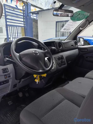 2019 Nissan Caravan — foto 7 / 10