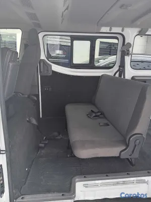 2019 Nissan Caravan — foto 8 / 10