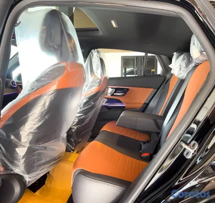 2026 Mercedes-Benz Clase GLC — foto 6 / 12