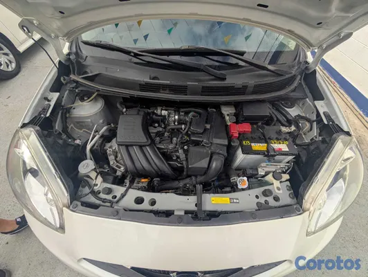 2020 Nissan March — foto 11 / 16